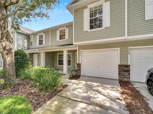 2905 Bear Oak Dr, Valrico, FL 33594