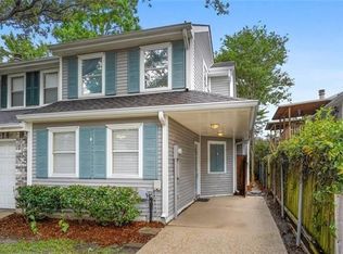 925 Old Metairie Pl, Metairie, LA 70001