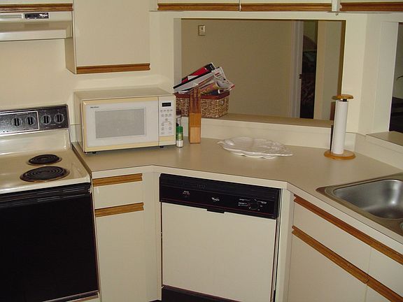 4th image of 5 Via De Casas Sur APT 204