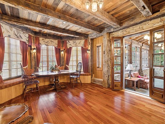14th image of 1374 Peter Pond Rd