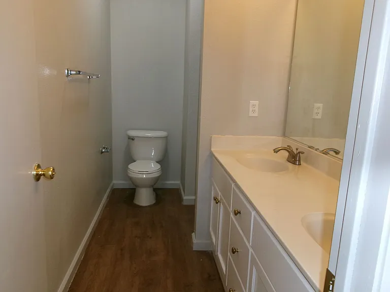 1201 E G St — Photo 10
