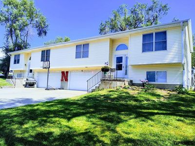 3100-02 N 12th St, Lincoln, NE, 68521