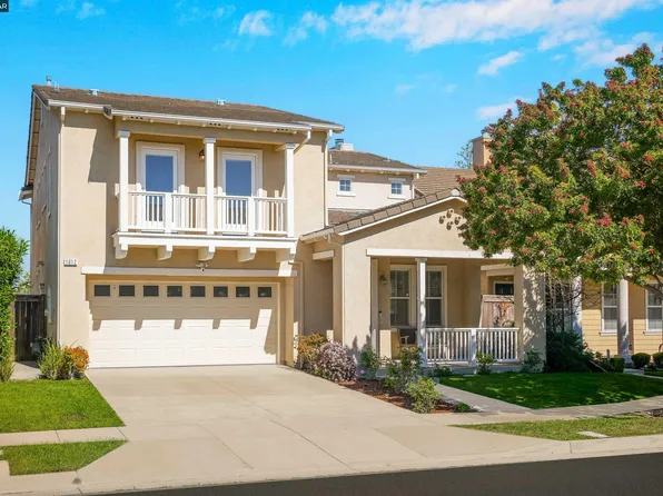 1012 Salt Spray Ter, Hercules, CA 94547