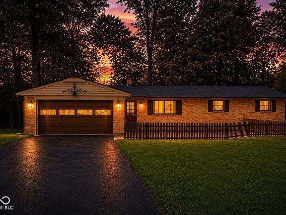 2nd image of 8224 S Dyson Dr