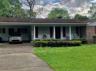 1212 Old Amy Rd, Laurel, MS 39440