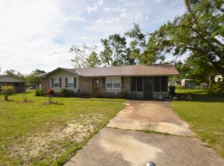 2577 McKinnon St, Cottondale, FL 32431