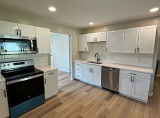 353 Meadow Dr, Circleville, OH 43113