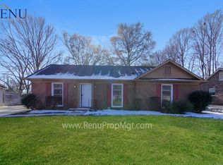 5212 Barrington Dr, Charlotte, NC 28215