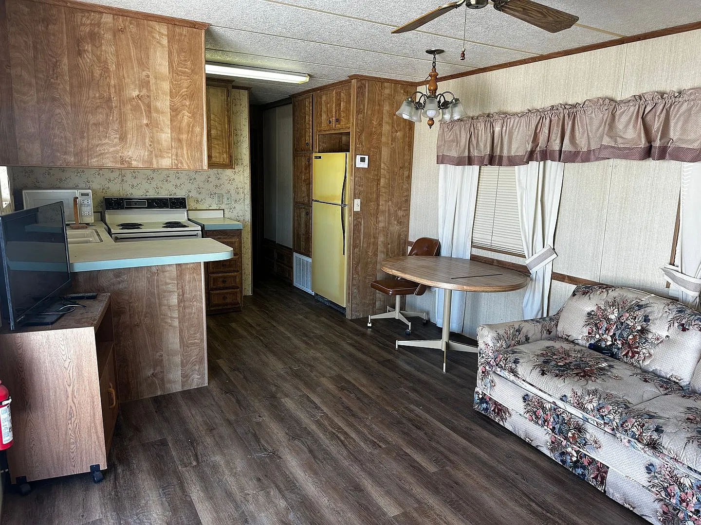 Park Model for Rent — Photo 2
