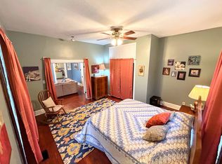 621 W 4th St #B, Bloomington, IN
