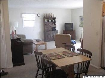 3rd image of 310 Maryland Ave APT 7B