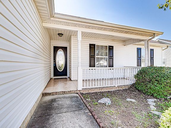 3rd image of 83 Frank Fabris Ln