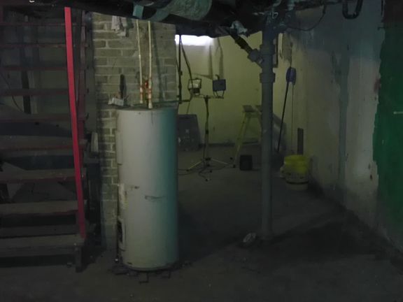 4th image of 2346 Jefferson Ave