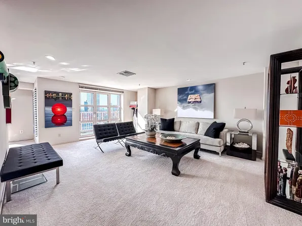 250 President St Unit 1300, Baltimore, MD 21202