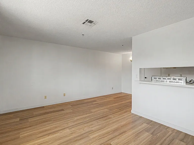 1937 Sunset Circle — Photo 31