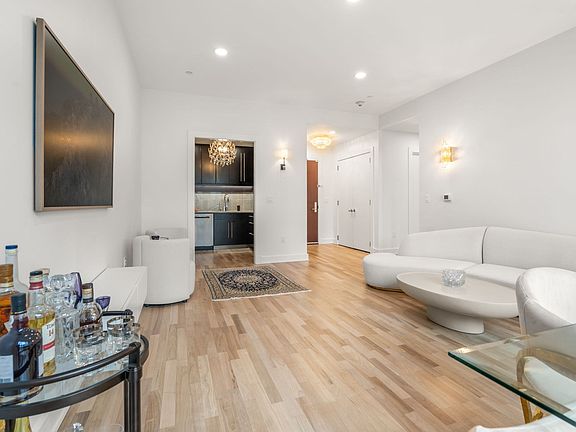 4th image of 500 Atlantic Ave #Penthouse 21c