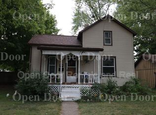 115 1/2 Washington St, Auburn, IN 46706