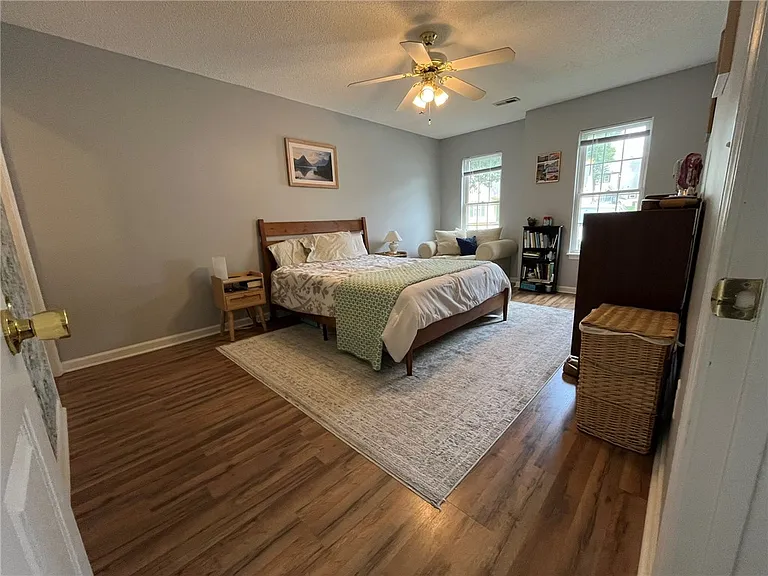 116 Arbors Ct — Photo 13