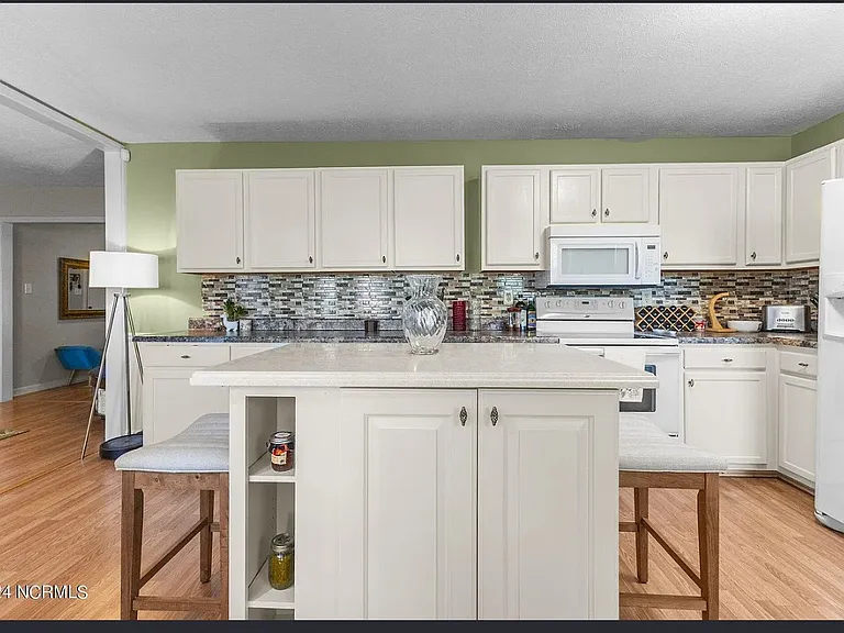 3434 Masters Dr — Photo 21