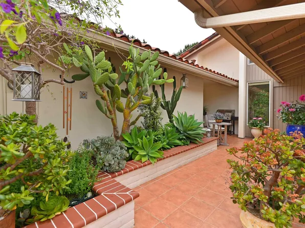 115 Salina Cruz Ct, Solana Beach, CA 92075