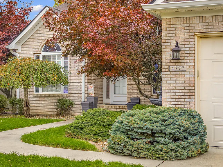 4377 Westminster Pl — Photo 3