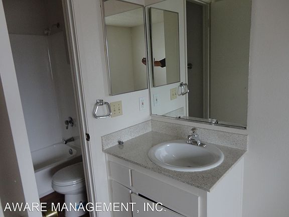 4th image of 4125 Texas St APT 2