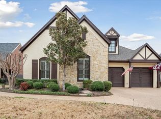 2107 Westchester Dr, Mansfield, TX 76063