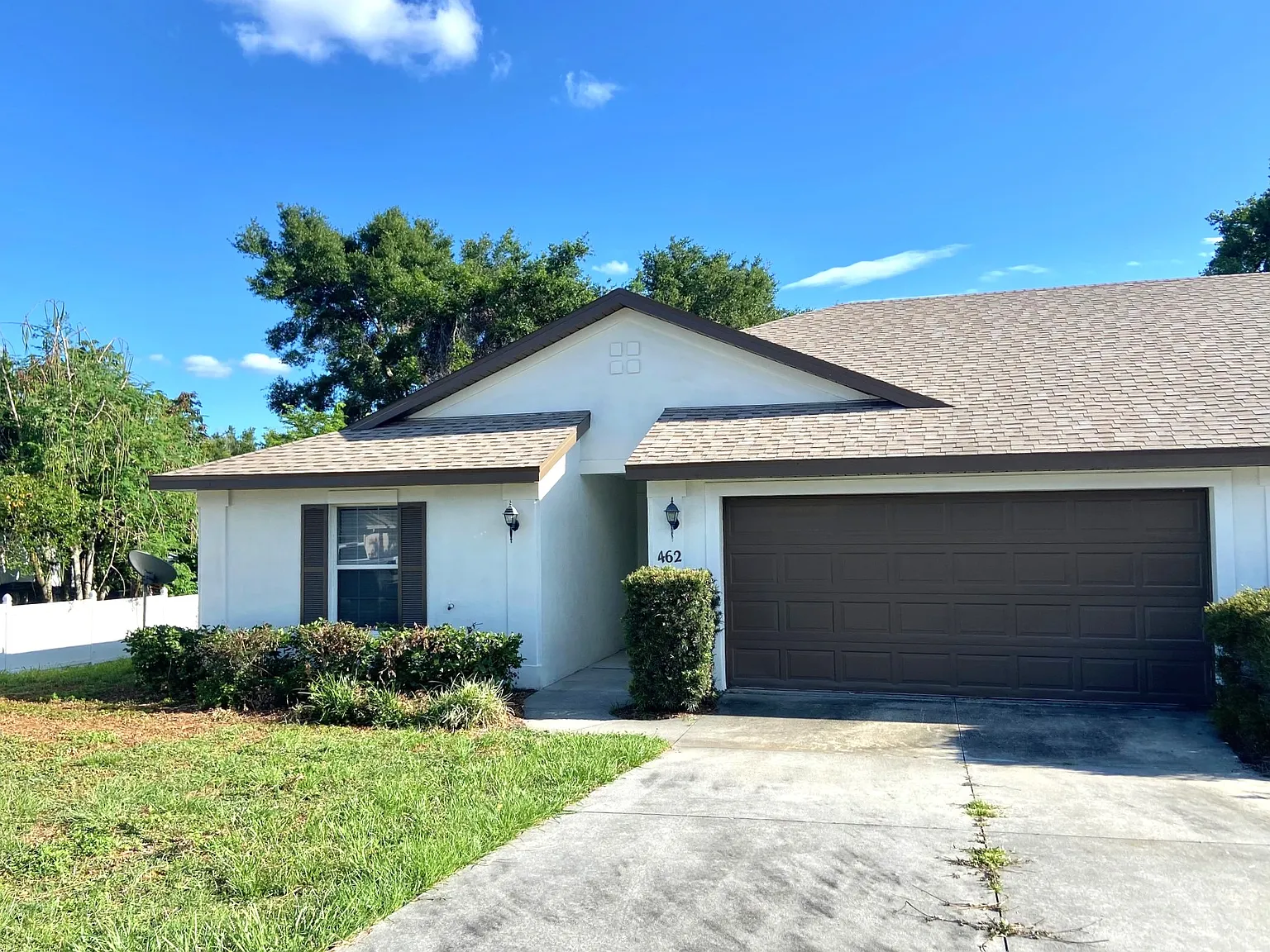 3 bed, 1439 sqft, $2,200 — Photo 2