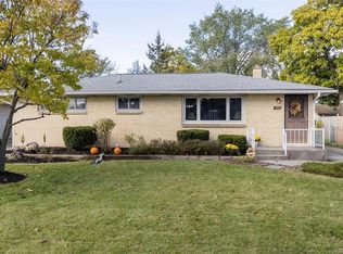 446 Two Mile Creek Rd, Tonawanda, NY 14150
