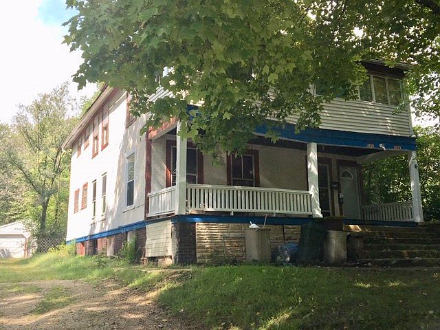 2nd image of 1030-1032 N Rockton Ave