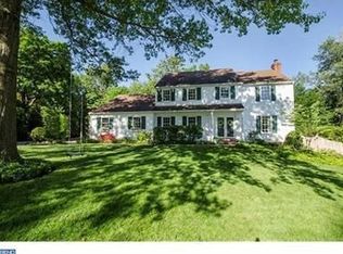 10 Cross Gate, Wayne, PA 19087