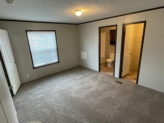 4th image of 29800 Montmorency Dr