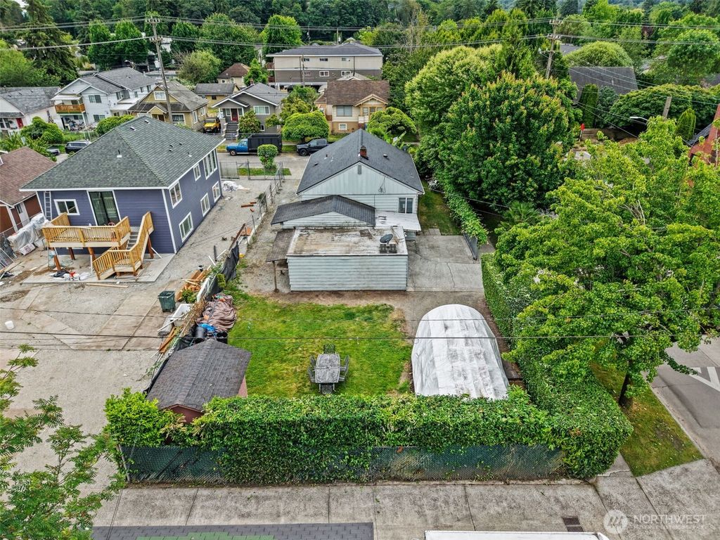 Apartment in Seattle, South Park, King - View 6