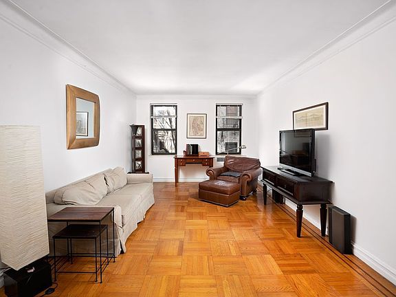 4th image of 686 2nd Ave #5M