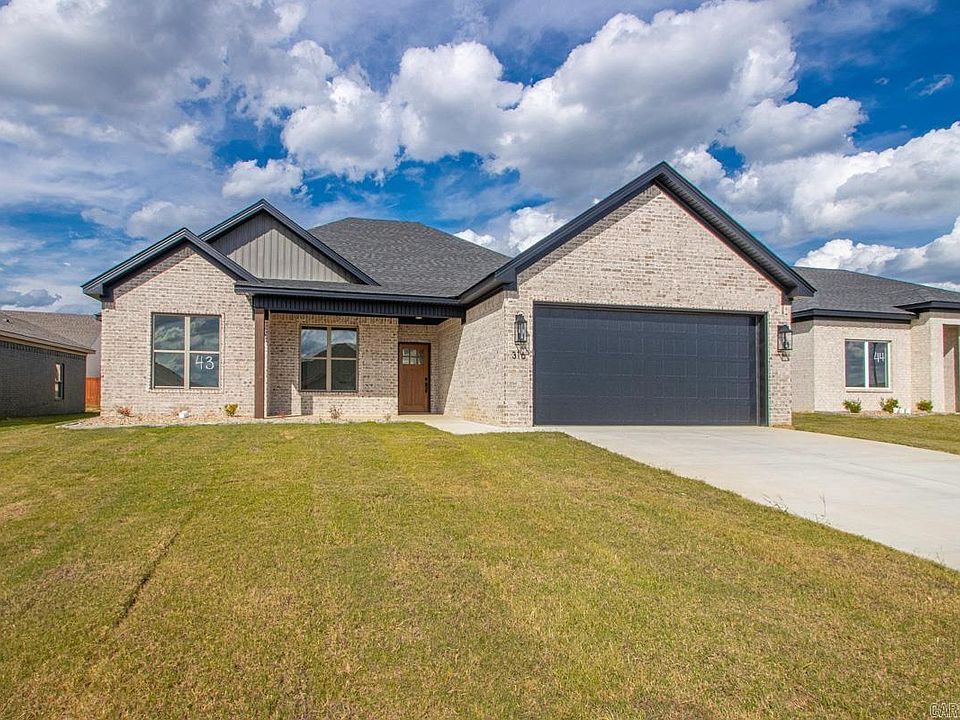 1st image of 316 Alyece Ln