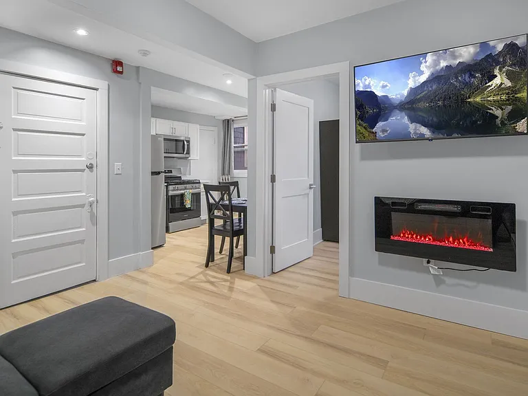 104 Harvard Pl — Photo 78