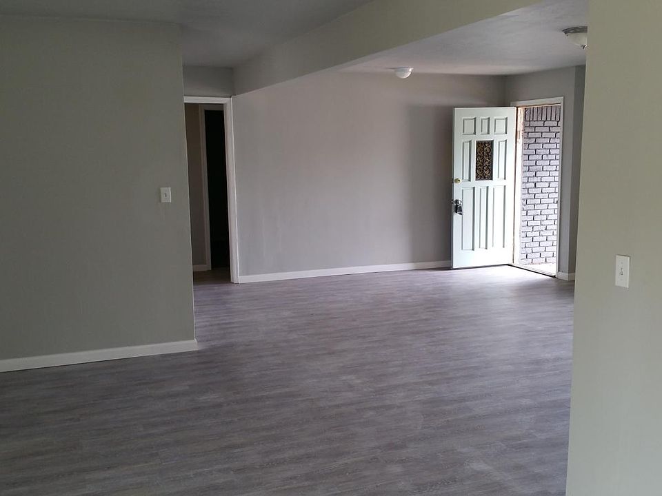 1st image of 9420 N Georgia Ave