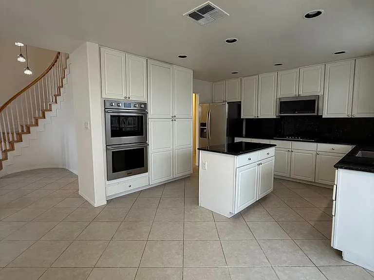 8715 Beau Maison Way — Photo 16