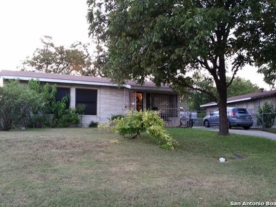 107 Holy Cross Dr, San Antonio, TX, 78228