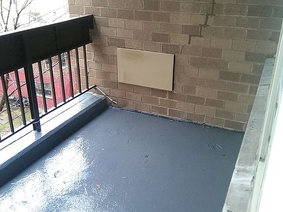 5th image of 2001 Story Ave APT 3E