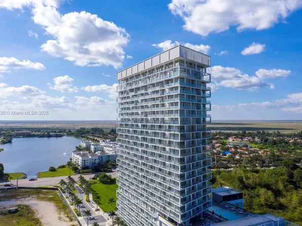 2000 Metropica Way #1911, Fort Lauderdale, FL 33323