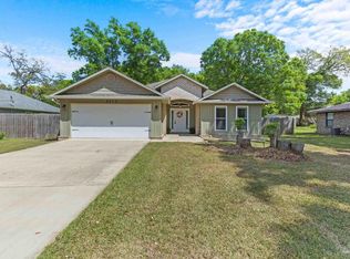 5512 Chipper Ln, Pace, FL 32571