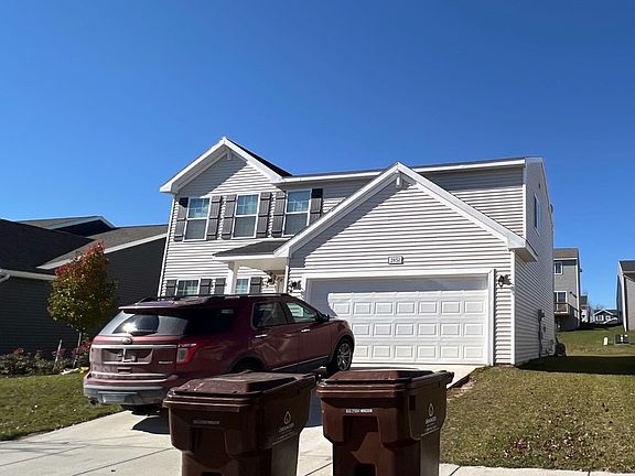 3rd image of 2851 W Fork River Dr