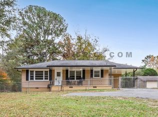 120 W Felton Rd, Cartersville, GA 30120