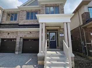 64 Phoenix Blvd, Barrie, ON L9J 0P7
