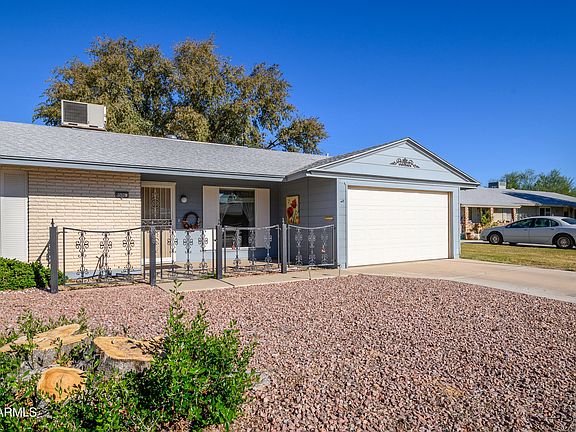 3rd image of 9906 W Spruce Drive