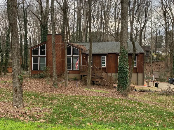 2411 Emberwood Ct NW, Kennesaw, GA 30152