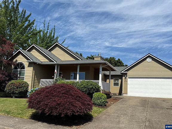 2nd image of 777 Eisenhower Dr NW