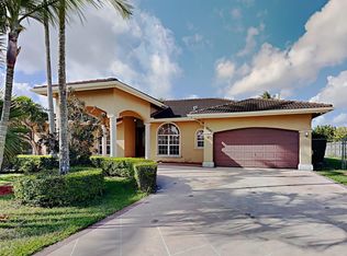 18247 SW 232nd St, Miami, FL 33170