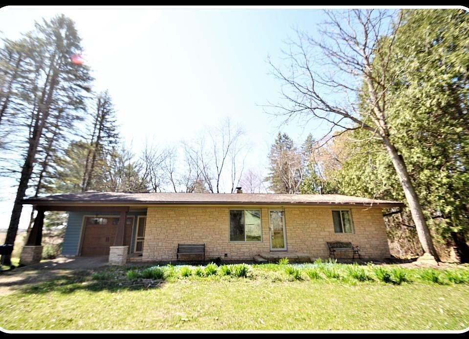 1st image of 15280 Panola Dr